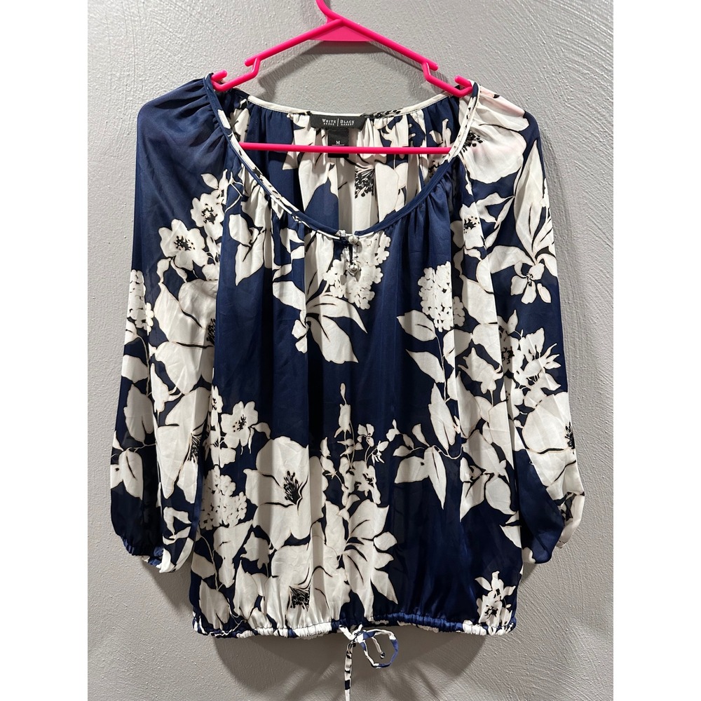 White House Black Market Navy White Floral Blouse Medium 3/4 Sleeve Keyhole Top